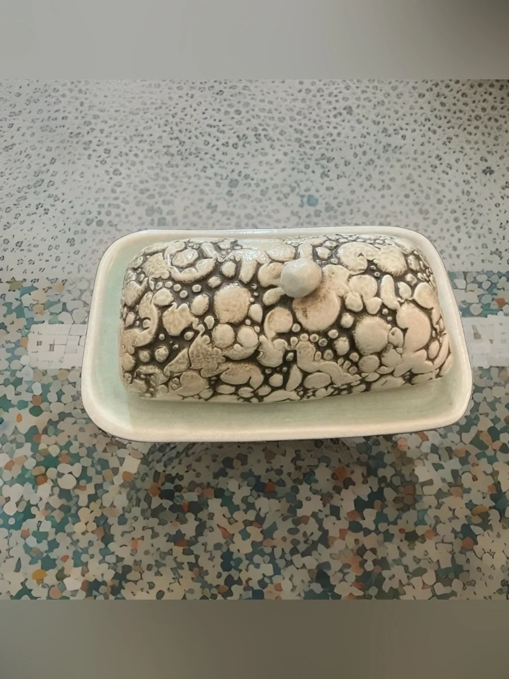 Seastone ceramics bump surface Butter Dish in cream and black From Hawaii